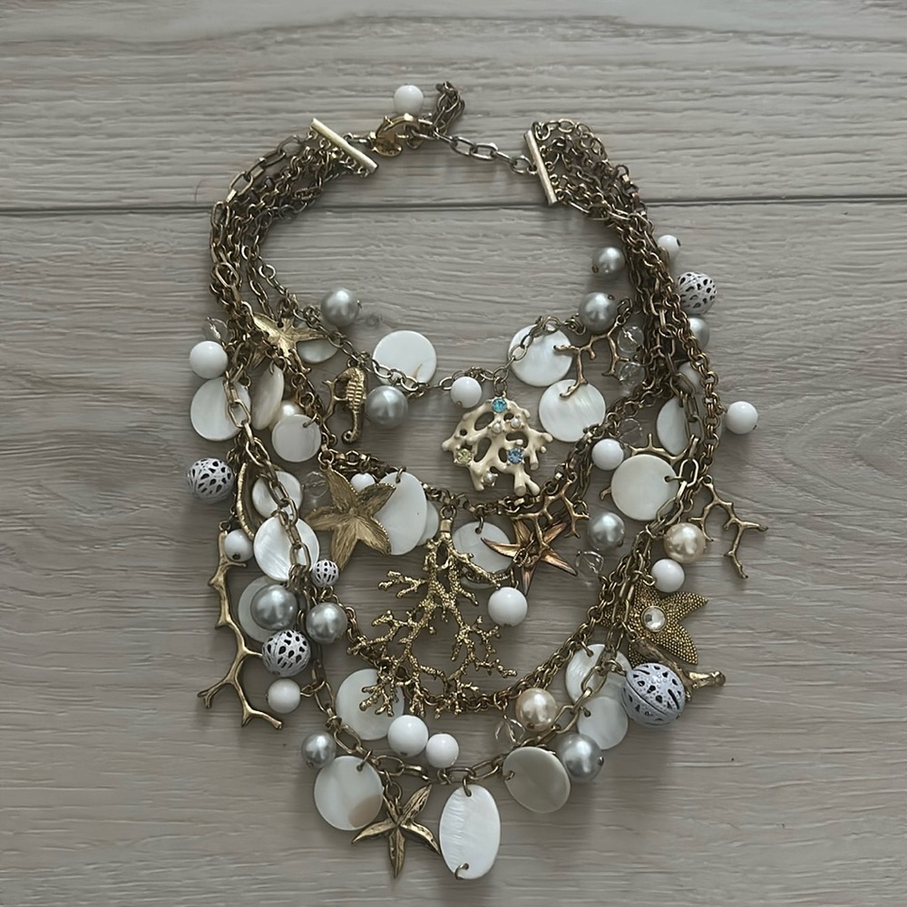 Chunky charm necklace